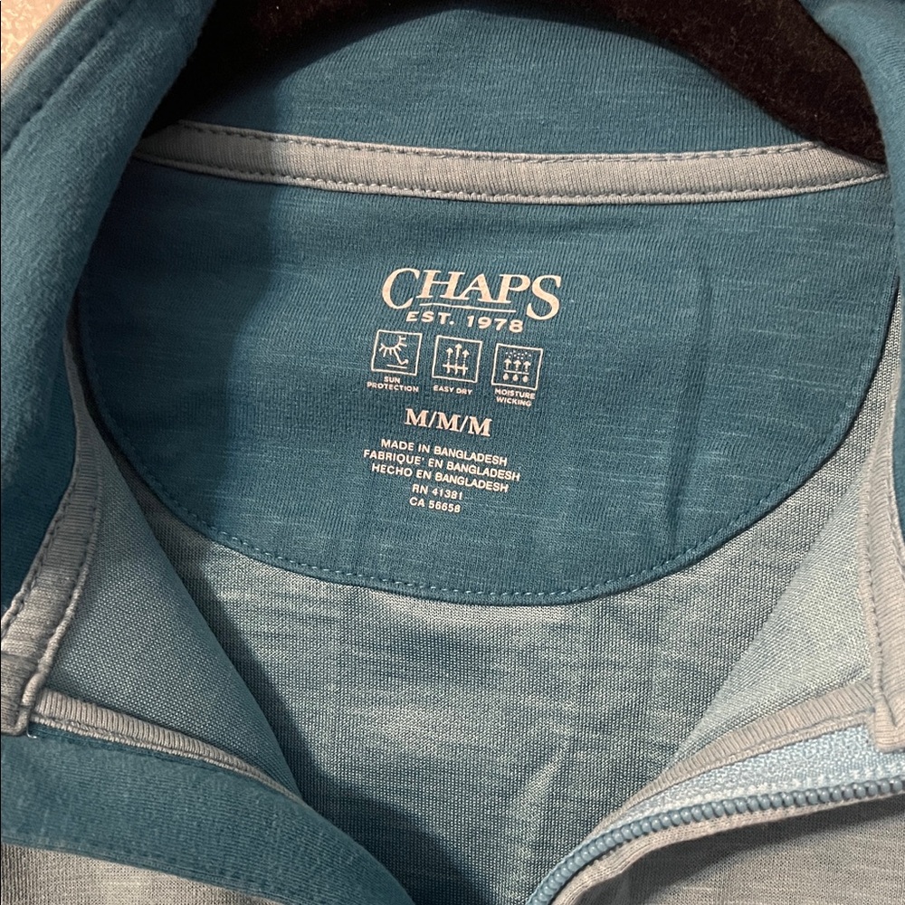 5/$25 CHAPS | Two-Toned Blue Half-Zip Pull Over Sweatshirt - Picture 4 of 6